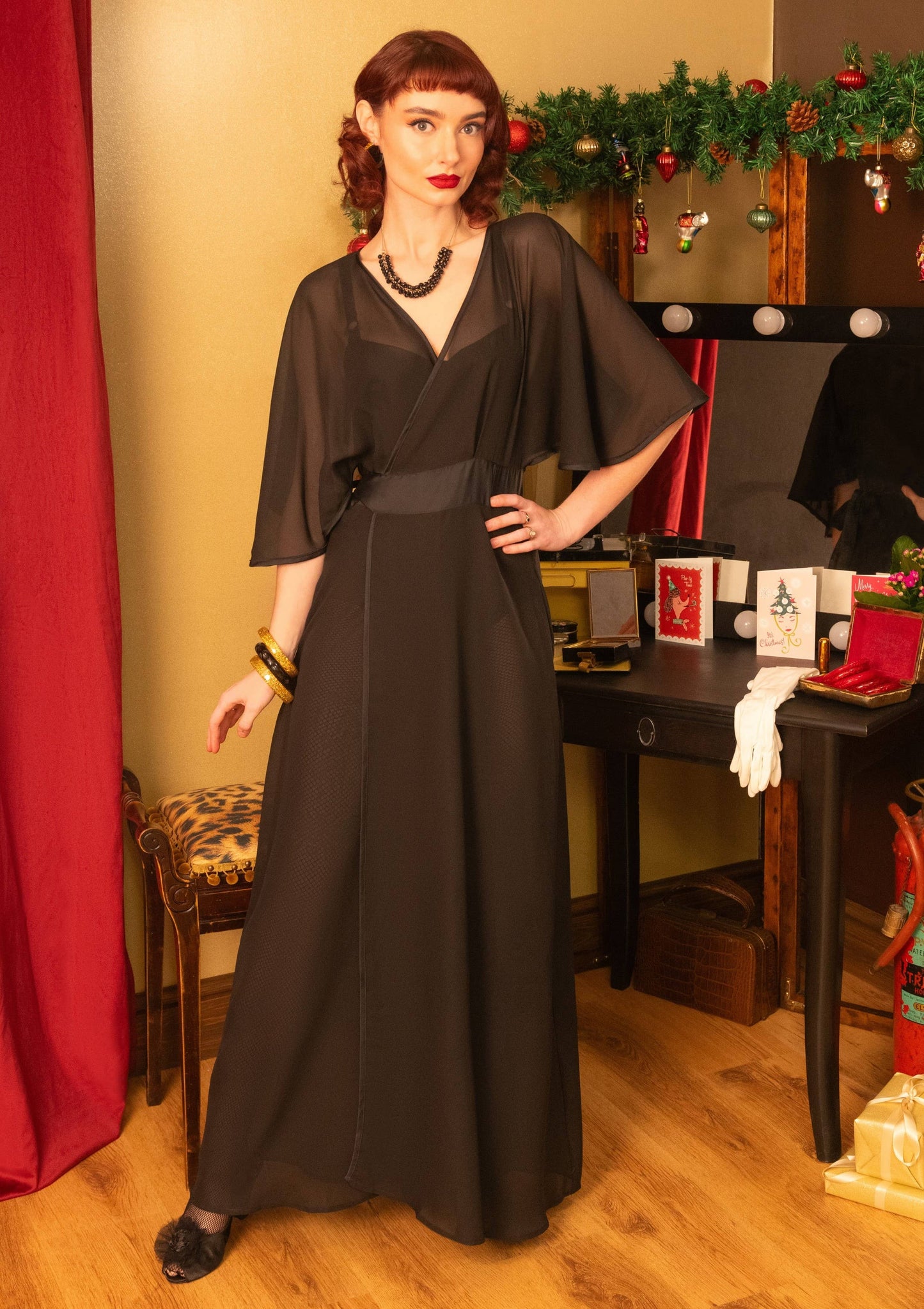 1930s Sheer Lounging Robe L8016: Medium (UK 14, US 10)