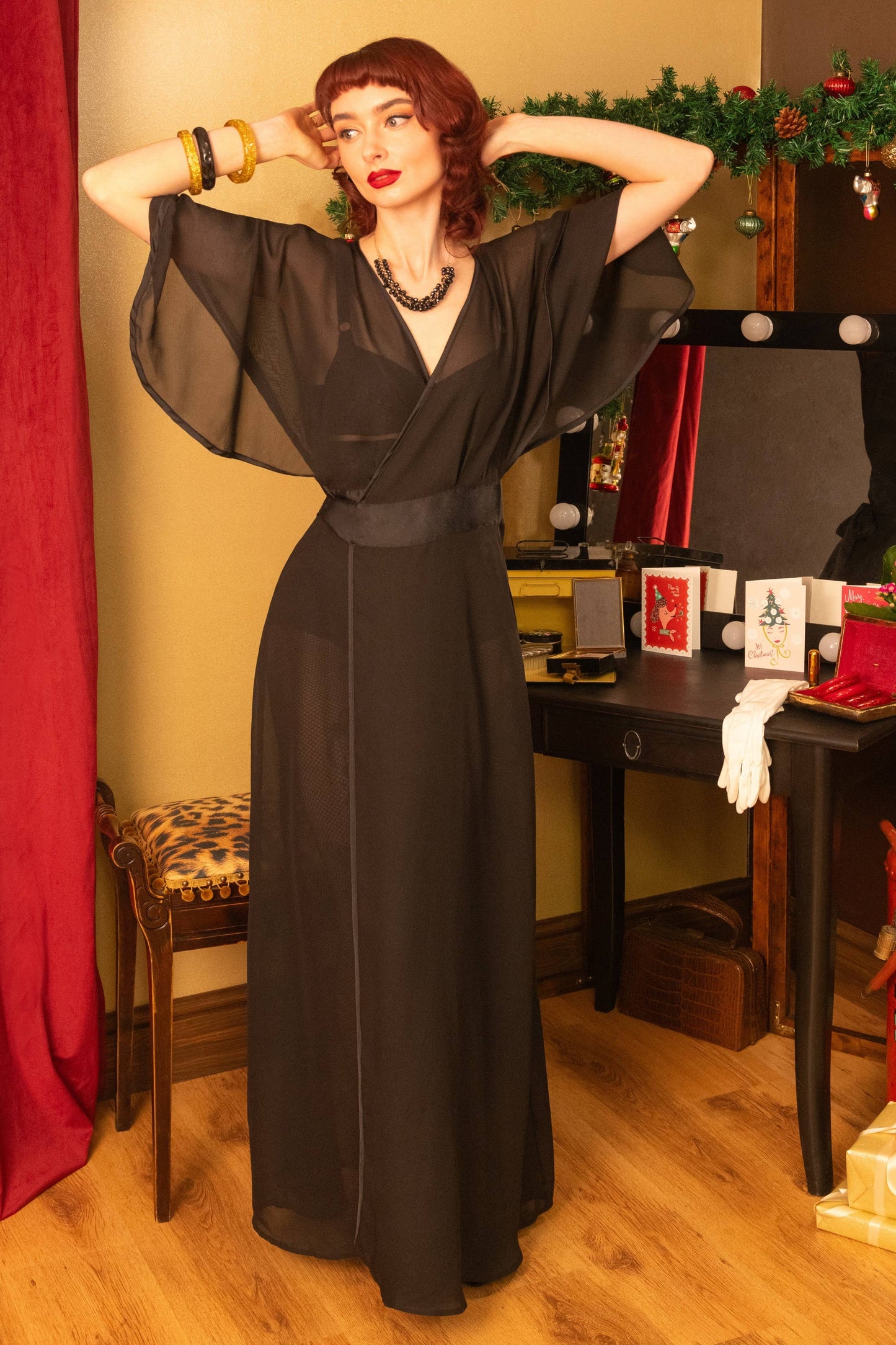 1930s Sheer Lounging Robe L8016: Medium (UK 14, US 10)
